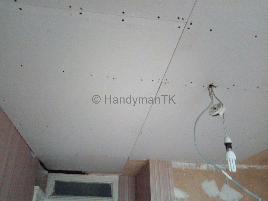 9.-Plasterboard-on-ceiling